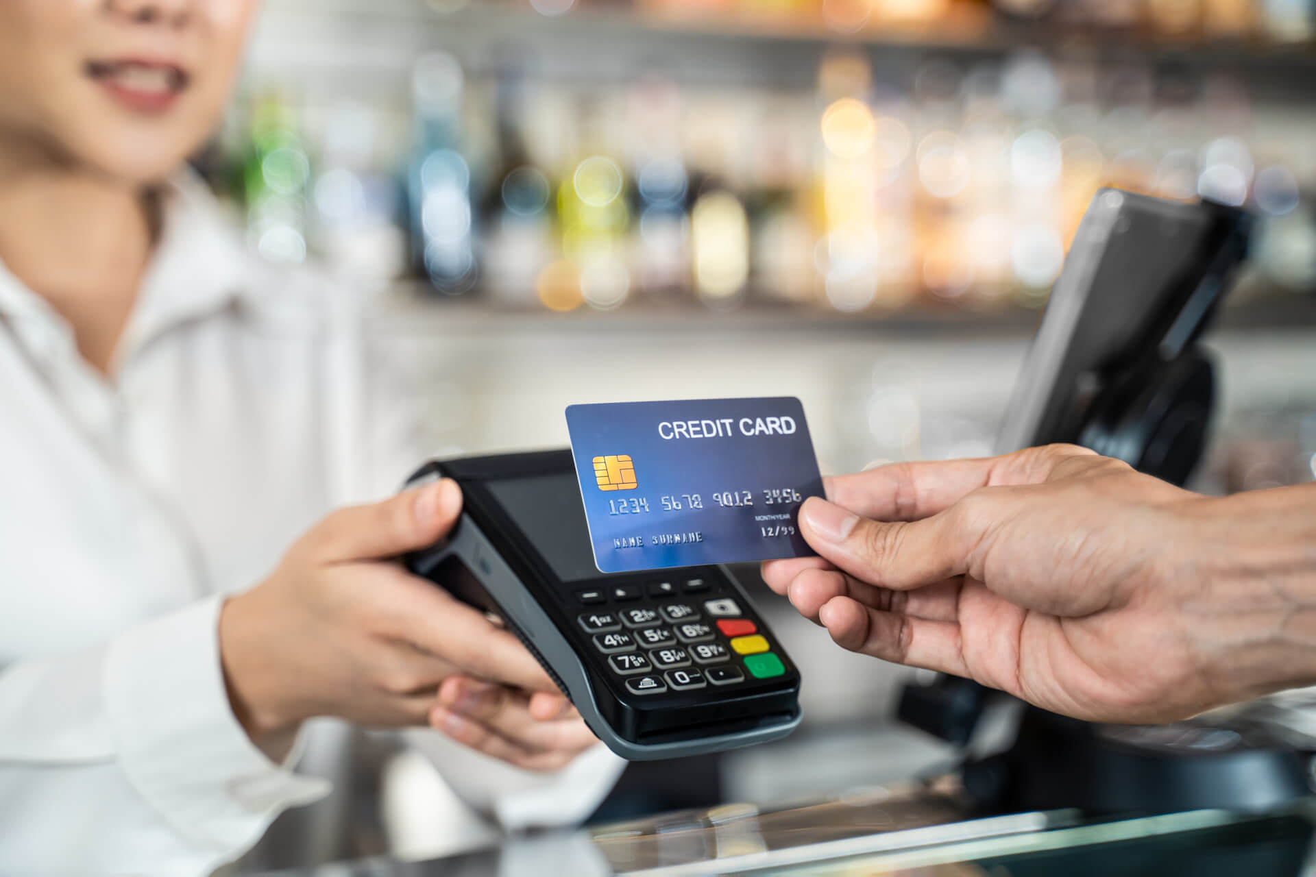 How to Avoid Credit Card Scams Image